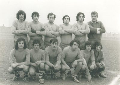 Primera temporada. Primera plantilla en estar federada en la temporada 1973-74.