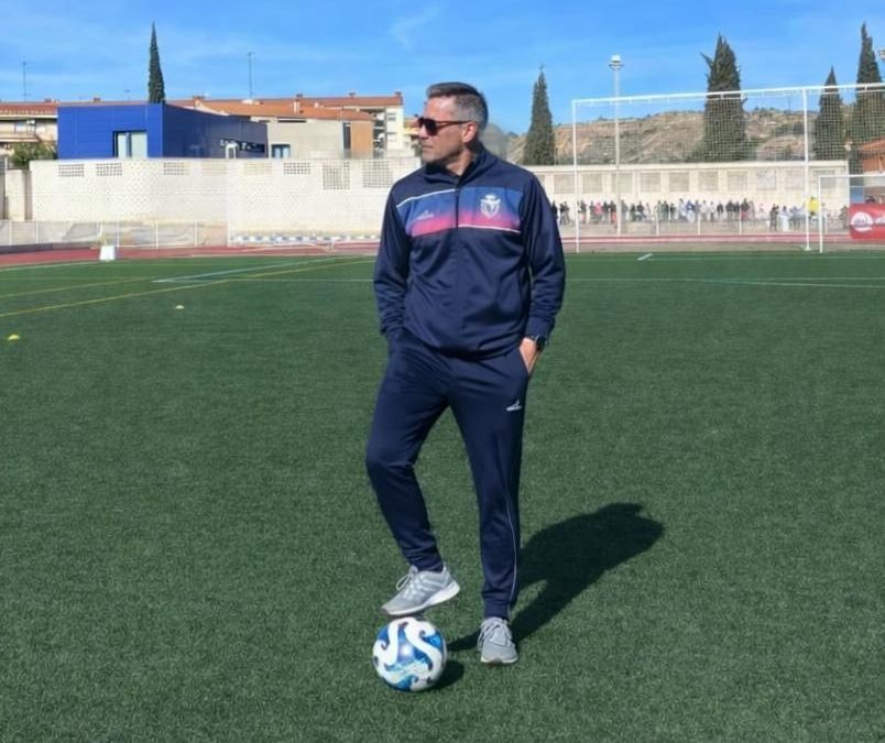 Entrevista a Rubén Farre, coordinador deportivo de la sección femenina del At. Escalerrillas